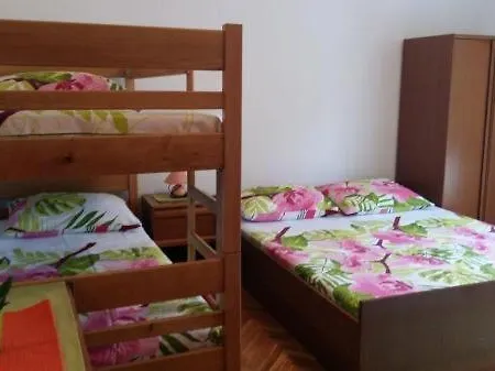 Affittacamere In With Terrace, Air Conditioning, Wifi 3719-6