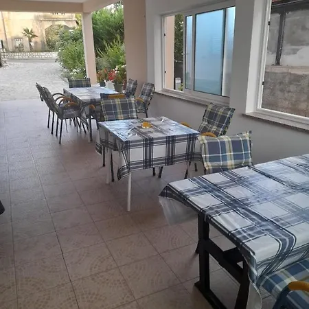 Affittacamere In With Terrace, Air Conditioning, Wifi 3719-6 *