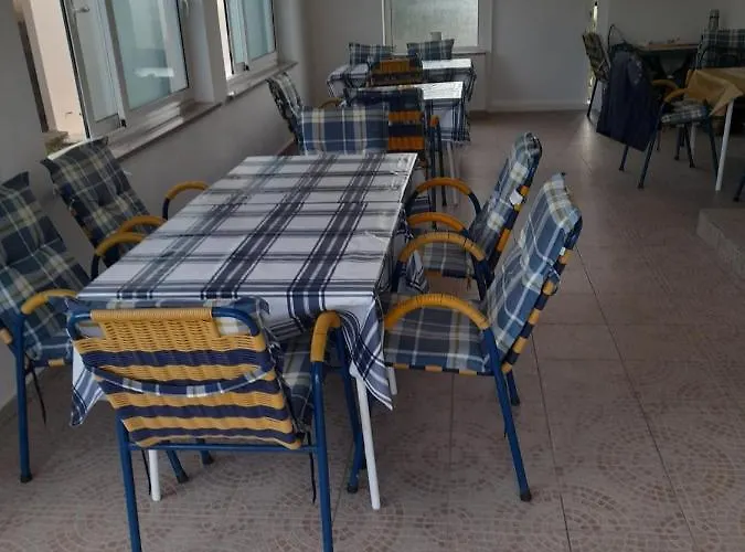 In With Terrace, Air Conditioning, Wifi 3719-6