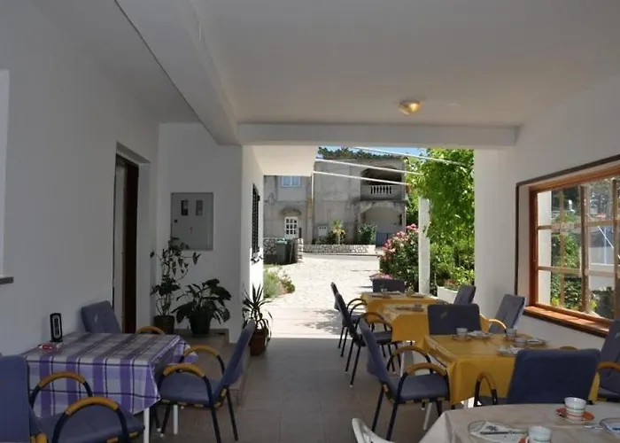 In With Terrace, Air Conditioning, Wifi 3719-6
