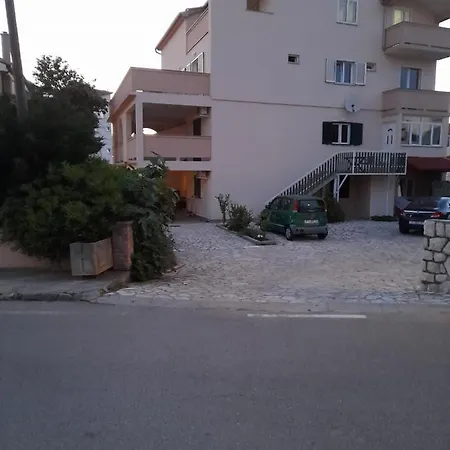 In With Terrace, Air Conditioning, Wifi 3719-6 *